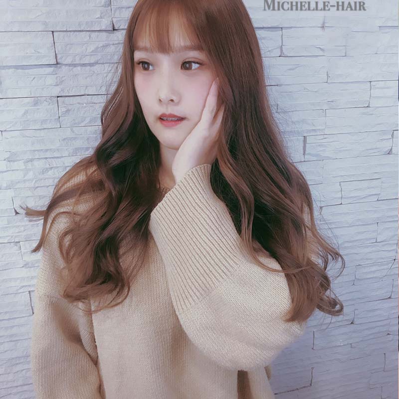 Dye hair